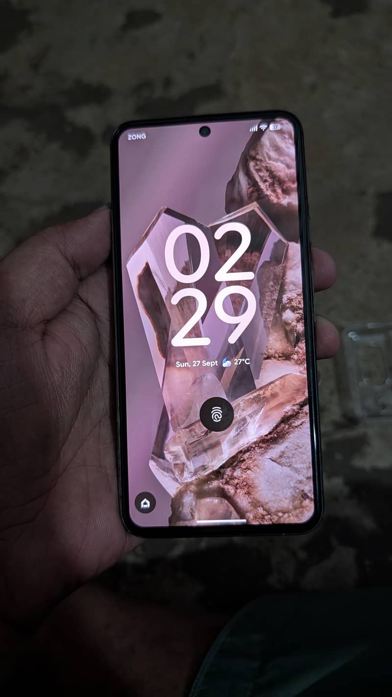 Google Pixel 8 3