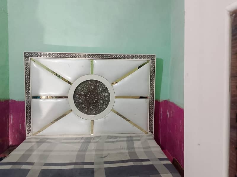 bedroom set 0