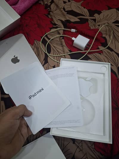 mini 6 256gb with complete box