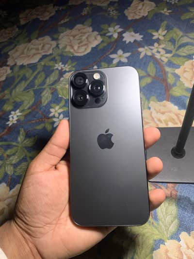 Apple iPhone 16 Pro Max