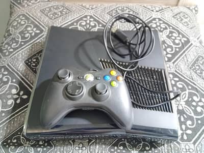 xbox 360 With 32 inch LCD