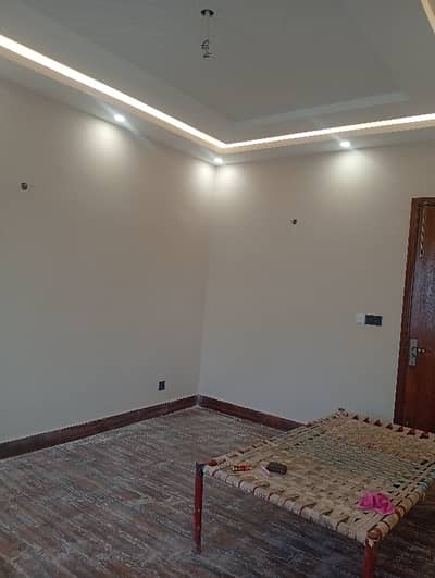 120 Yards Ground Floor Portion Available For Rent In Saadi Town