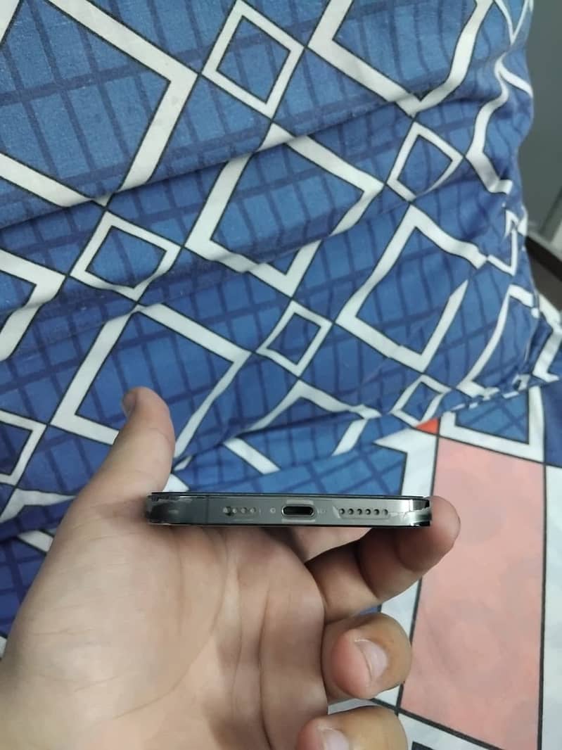 Apple iPhone 12 Pro Max 5