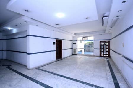 13 kanal ideal property