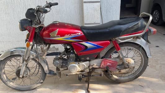 Honda CD-70 2010 Model