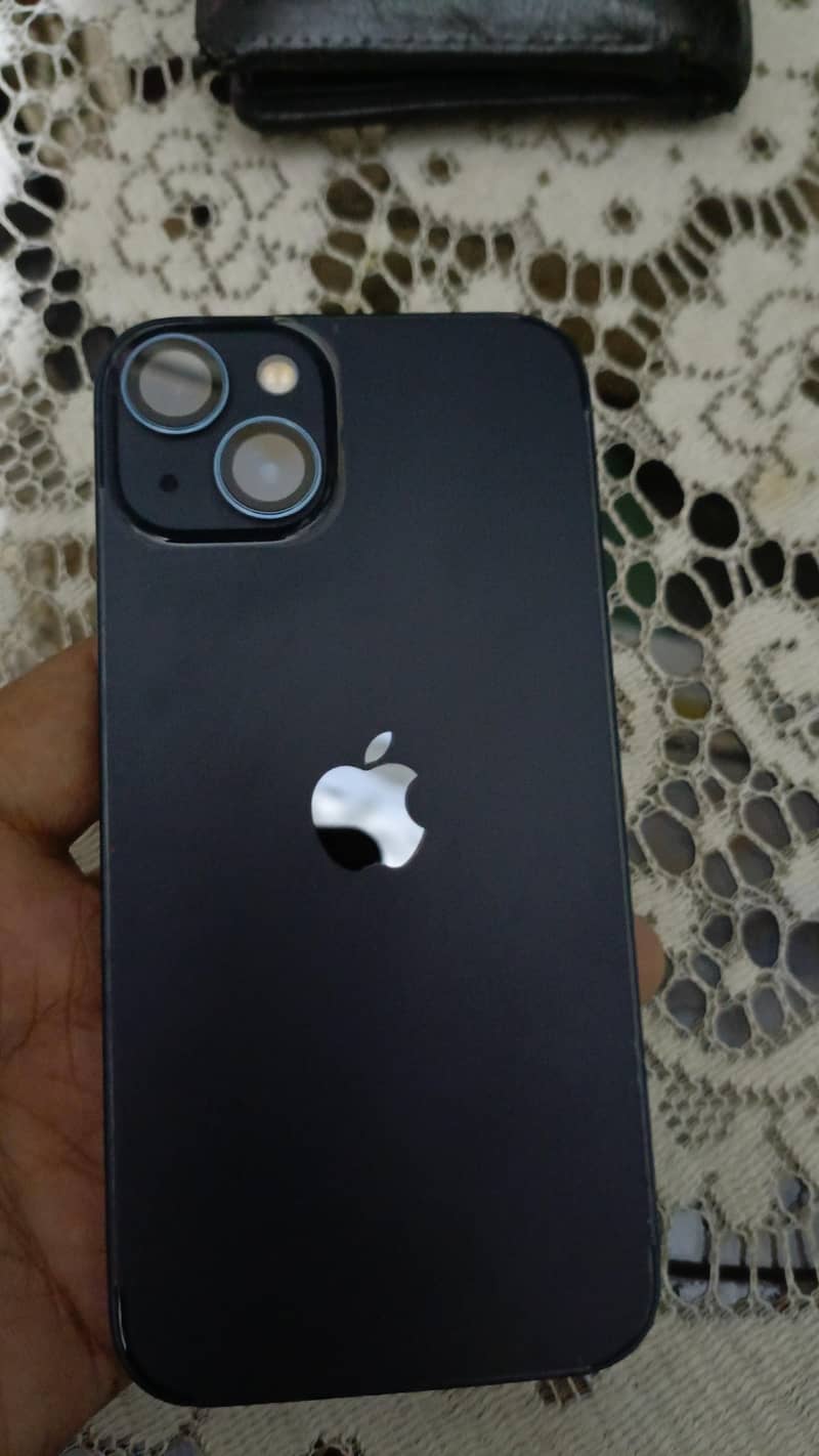 Apple iPhone 13 1