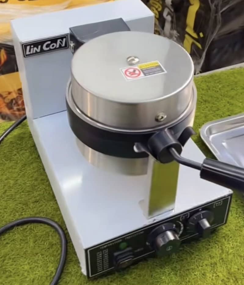 UFO burger machine 1