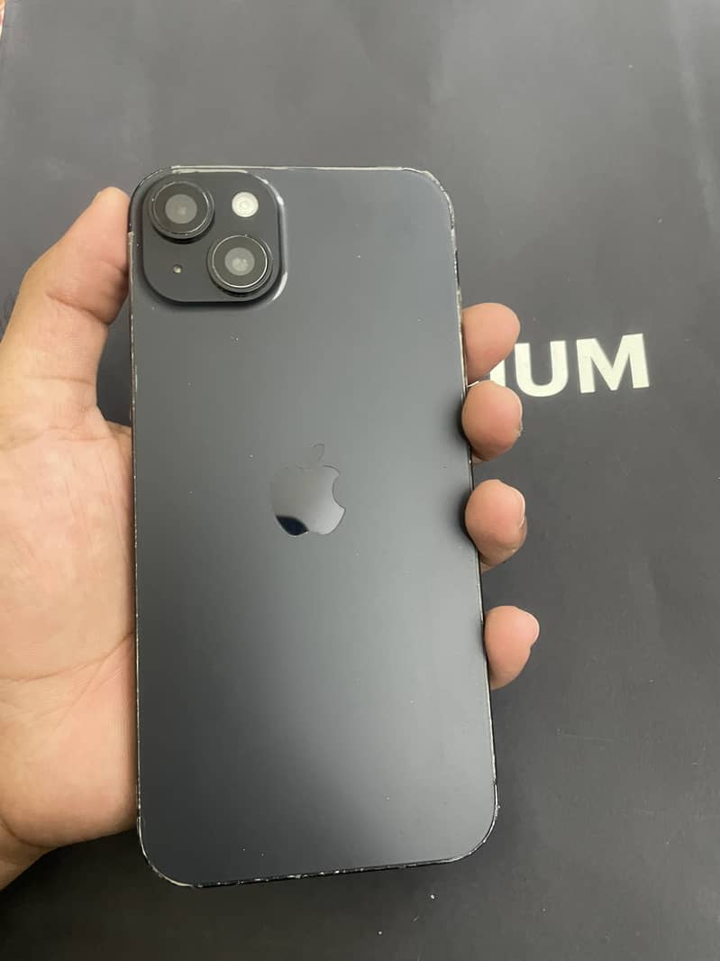 Apple iPhone 15 plus 12