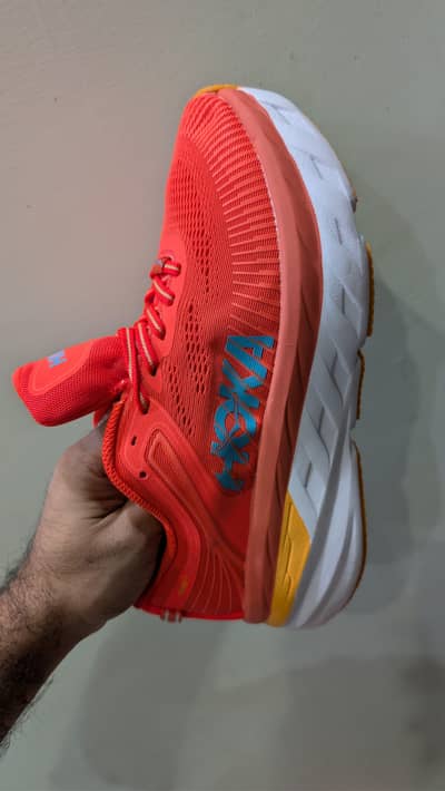 Hoka Men Bondi 7 Brand New