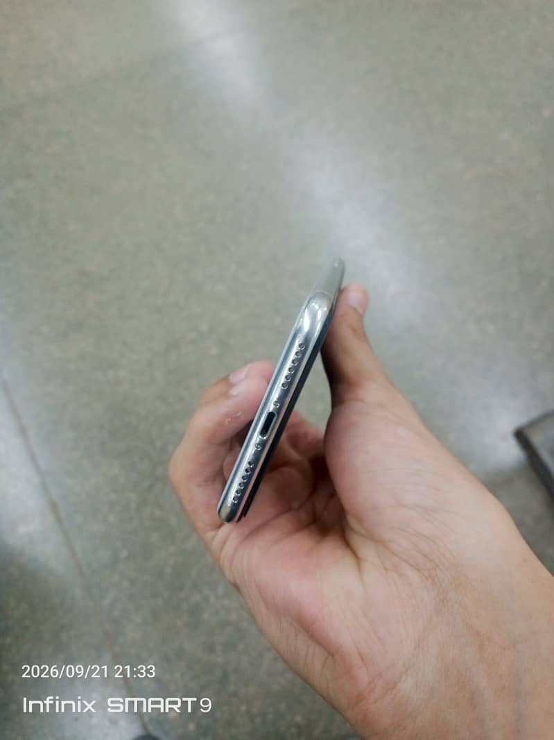 Apple iPhone X 1