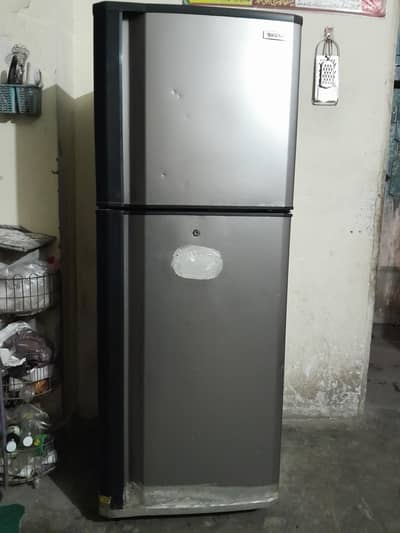 medium saiz frige
