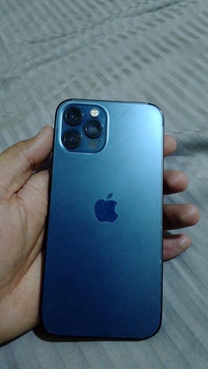 Apple iPhone 12 Pro 3