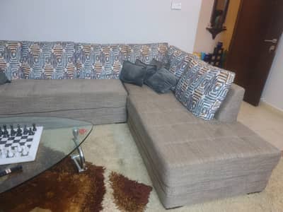 L shaped Sofa set in excellent condition