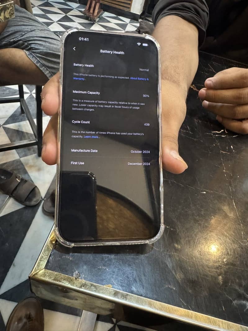 Apple iPhone 16 Pro Max 6