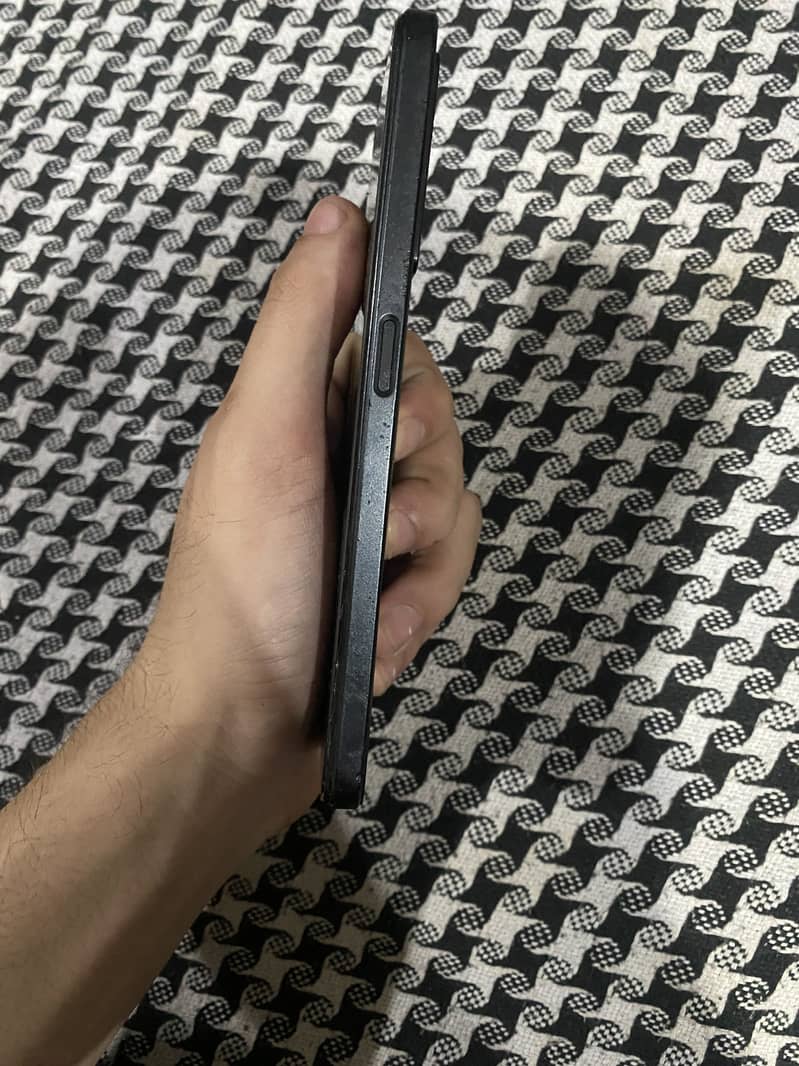 OPPO A57 / 2