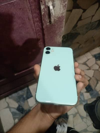 Apple iPhone 11.