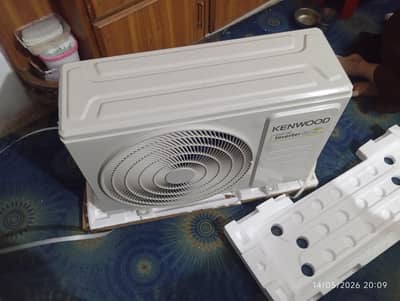 Kenwood DC inverter AC T3 fresh & new modal