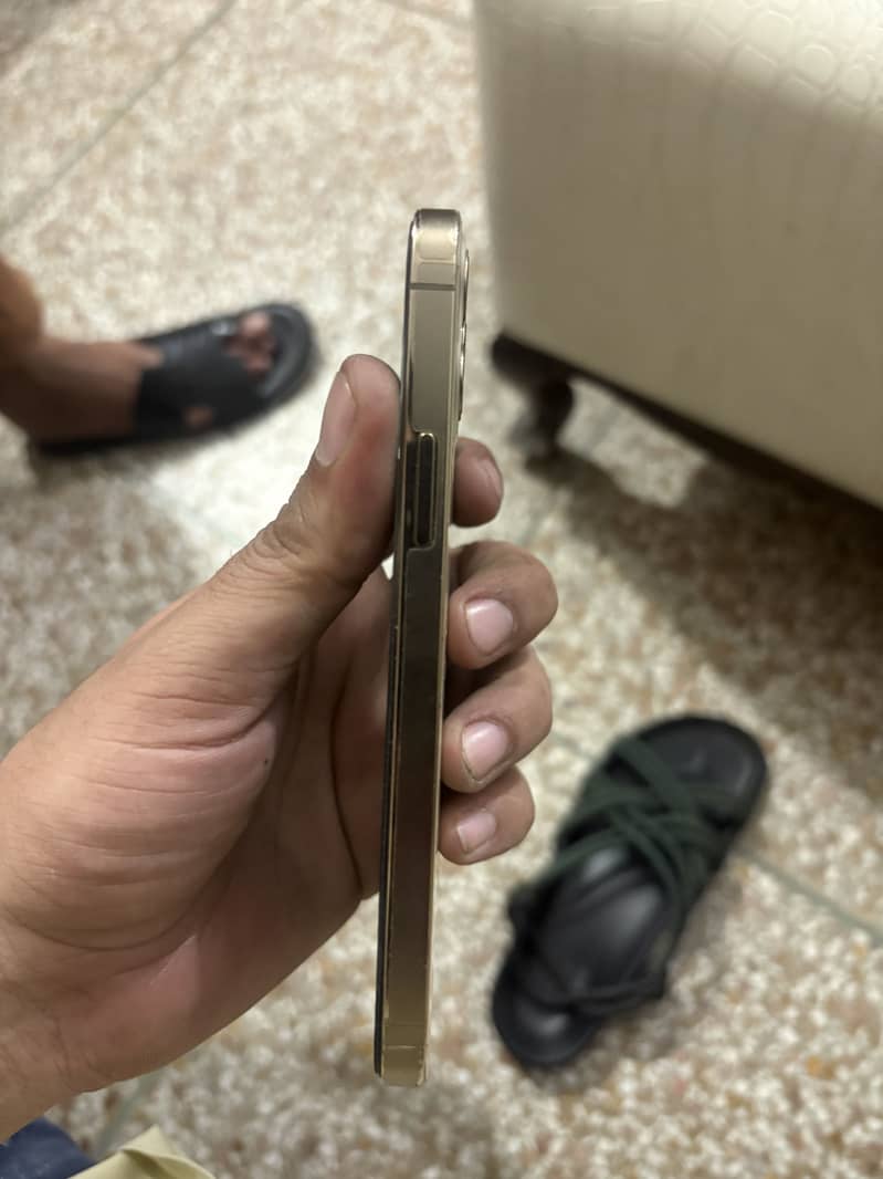 Iphone 12 pro 5