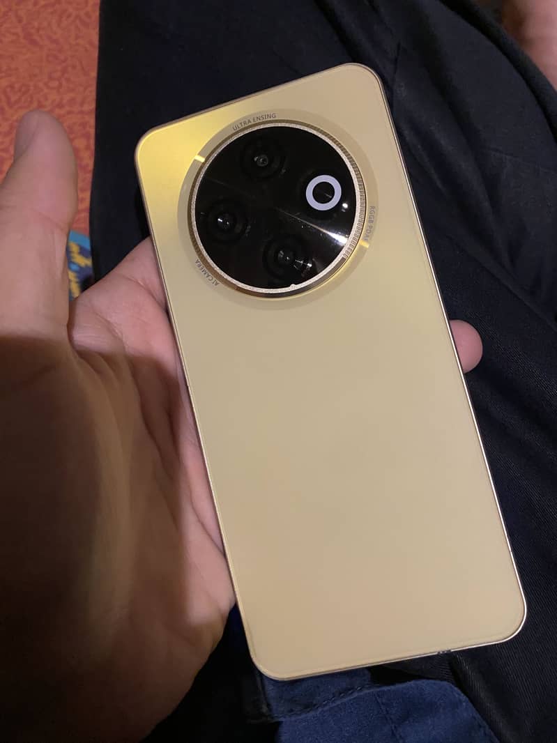 Tecno spark30C 5