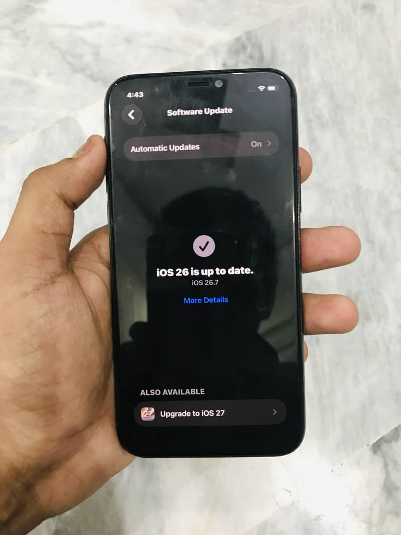 Apple iPhone 11 Pro 9