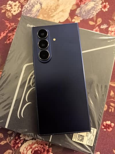 Samsung Mobile Z Fold 7 512gb