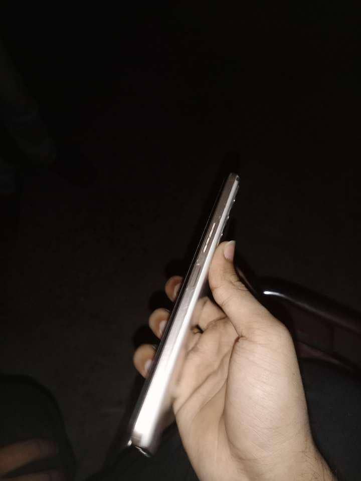 Tecno CAMON 18T 1