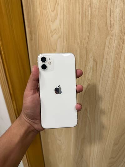 Apple iPhone 11 factory unlock 10/10