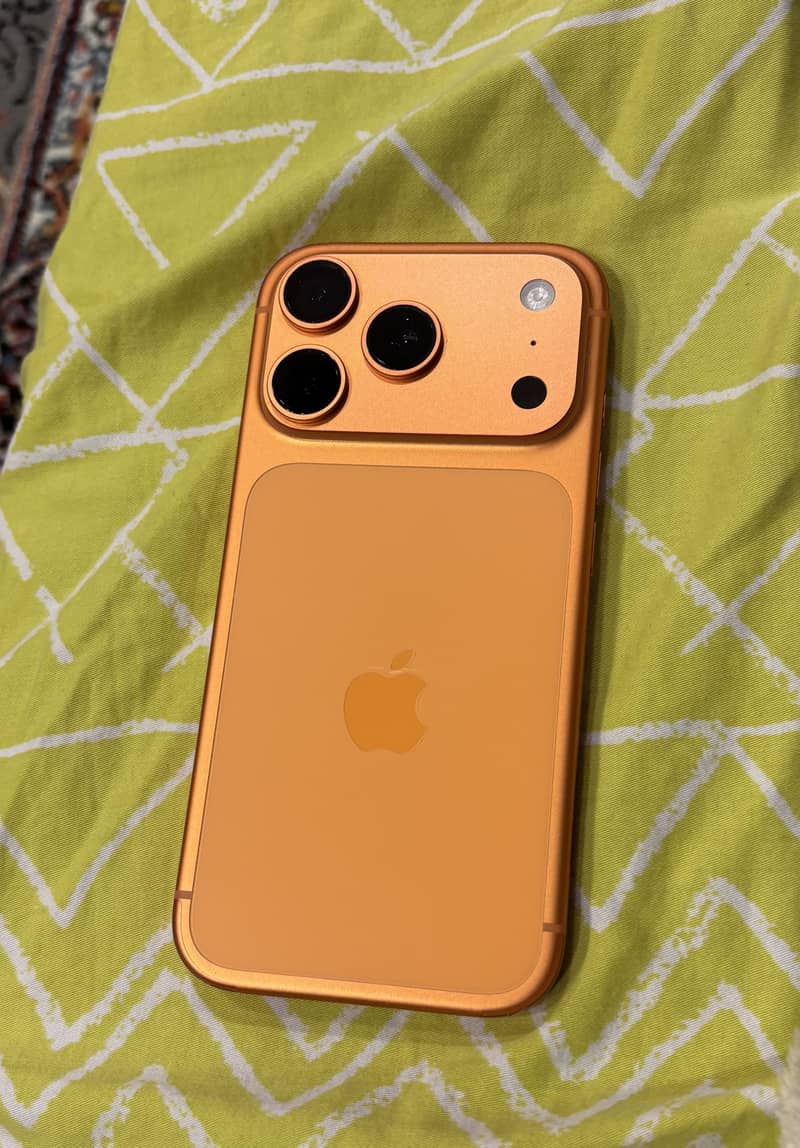 Apple iPhone 17 Pro 0