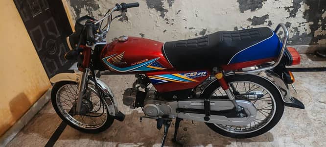 honda cd70 Total peak hy koi kam ni hony wala 03244203830