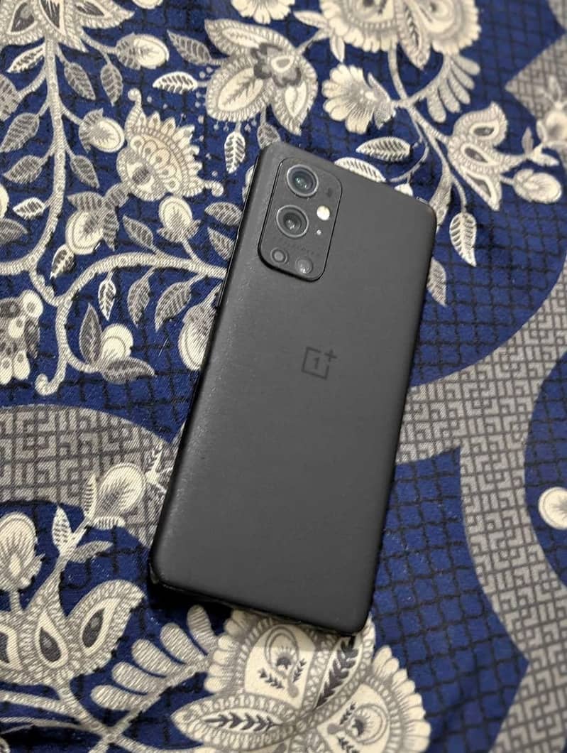 One Plus 9 Pro 3