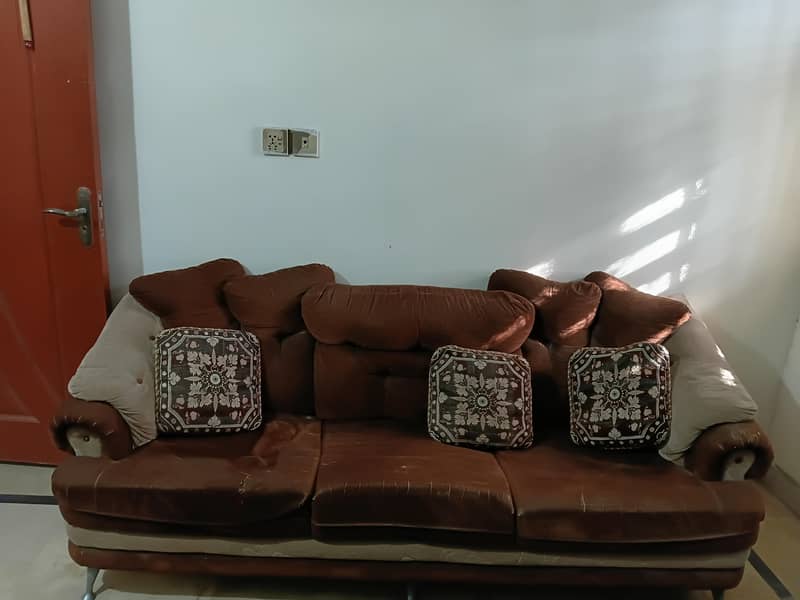 7 seater sofa set 0