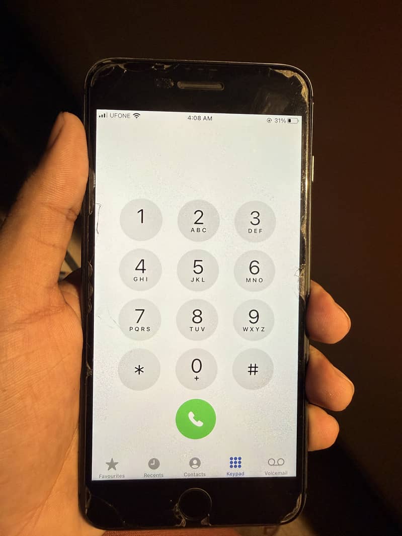 Apple iPhone 8 Plus 1