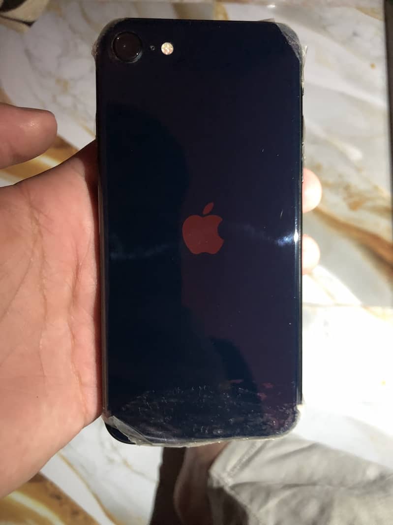 Apple iPhone SE 6