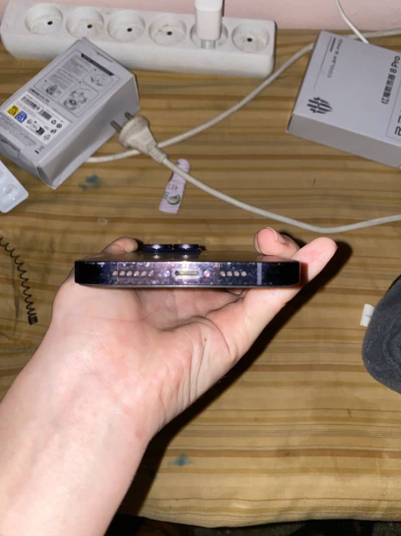 Apple iPhone 14 Pro Max 1
