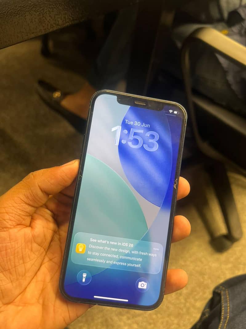 Apple iPhone 12 2