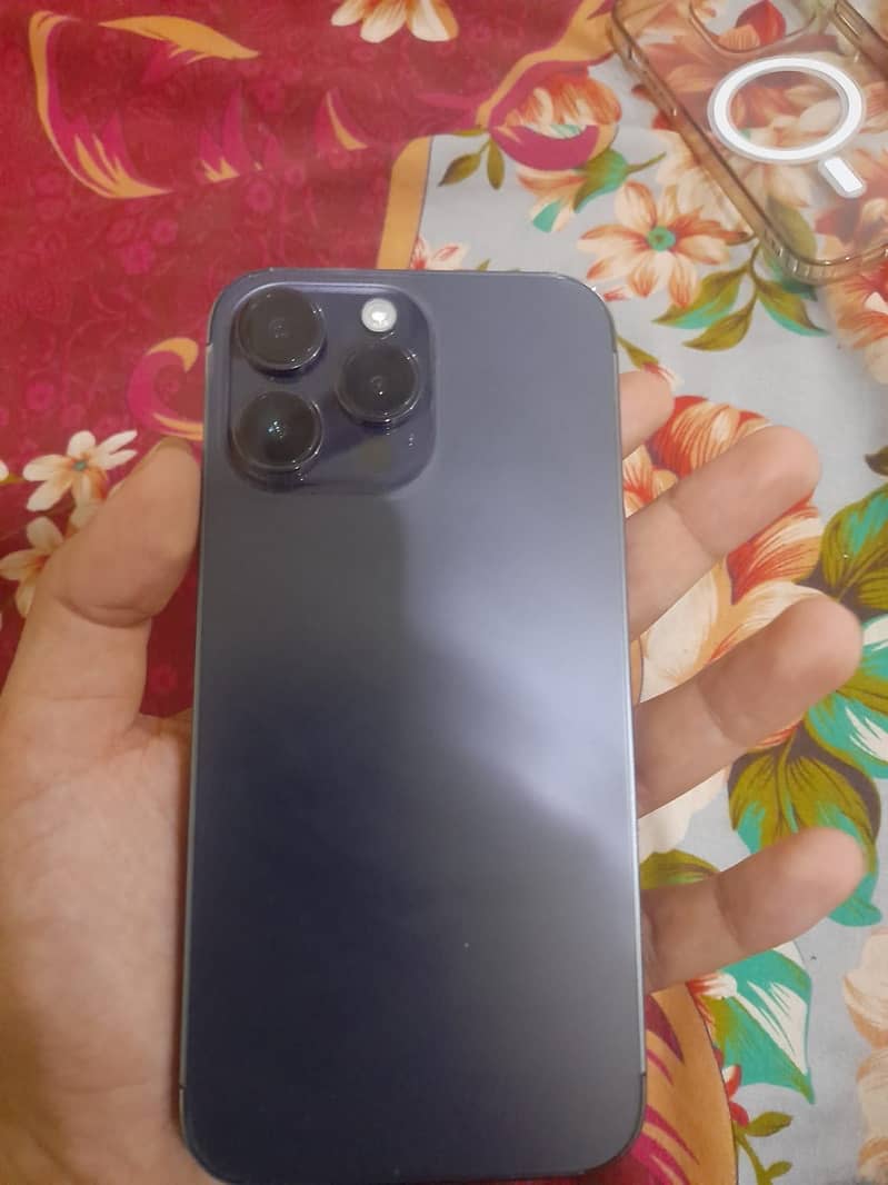 Apple iPhone 14 Pro Max 5