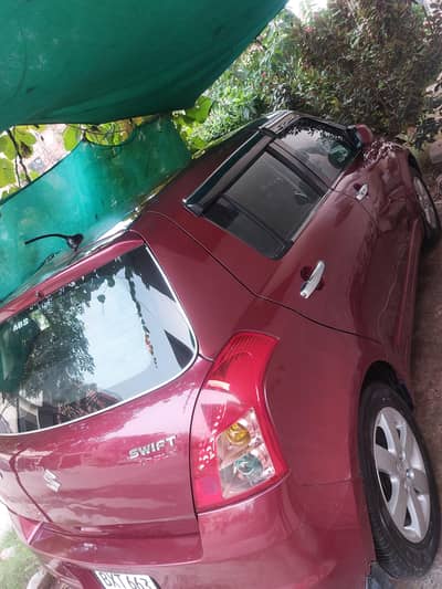 Suzuki Swift DLX Manual Navigation Genuine Mileage 89k