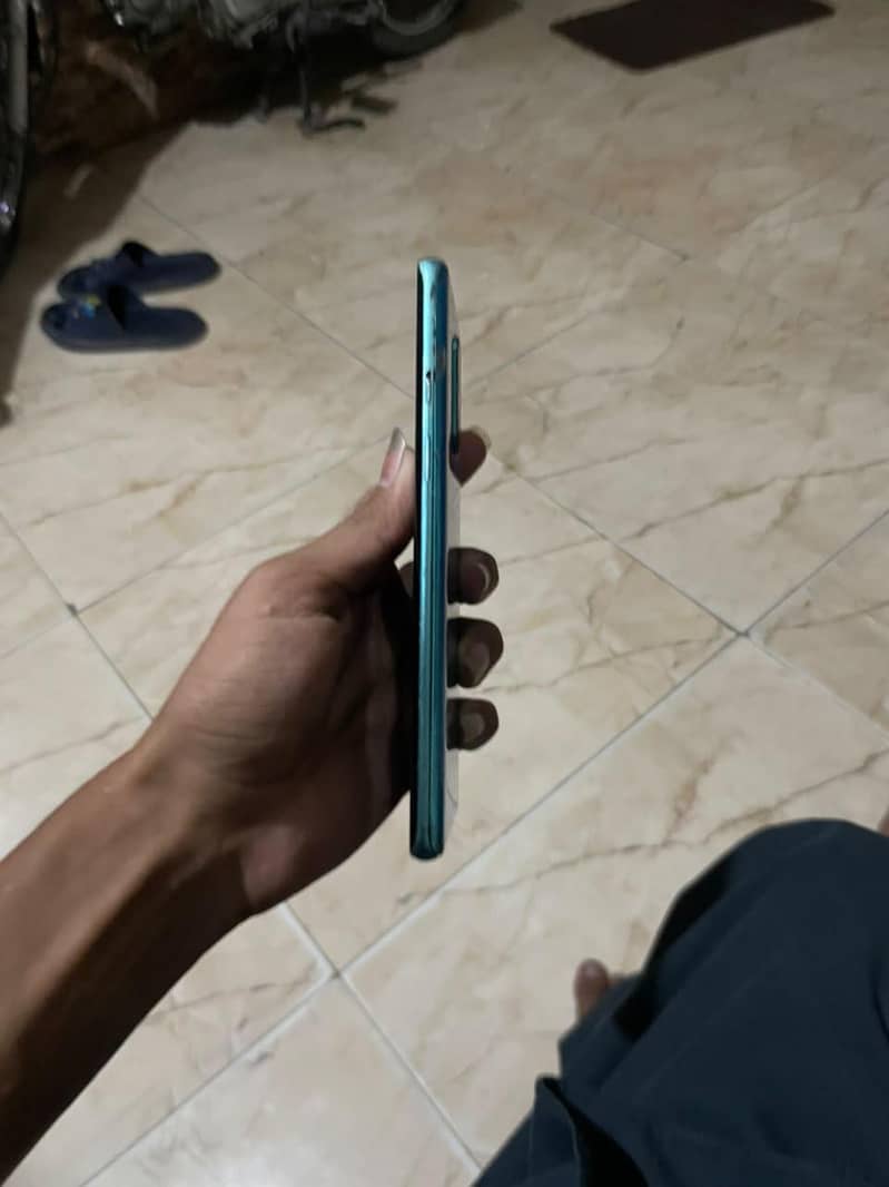 One Plus 8 9