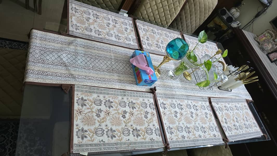 Dinning Table 5