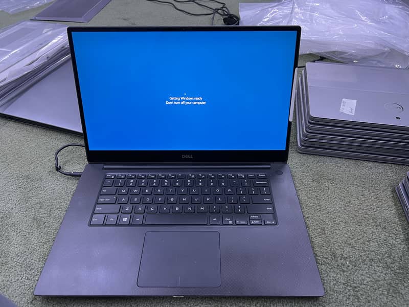 Dell 5550 1