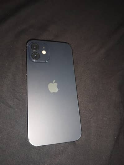 Apple iPhone 12
