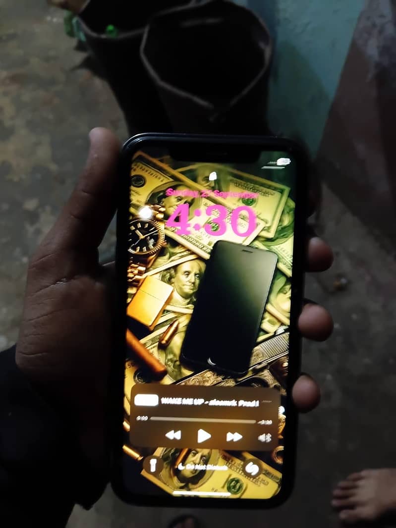 Apple iPhone 13 Pro 1