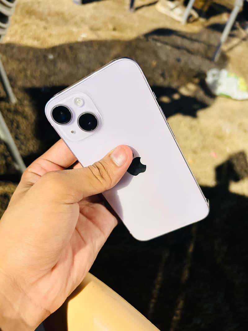 Apple iPhone 14 1