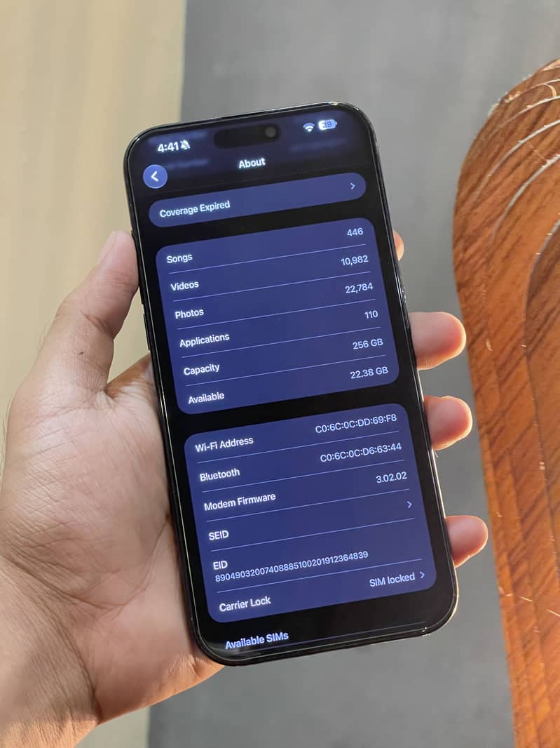 Apple iPhone 16 Pro Max 6