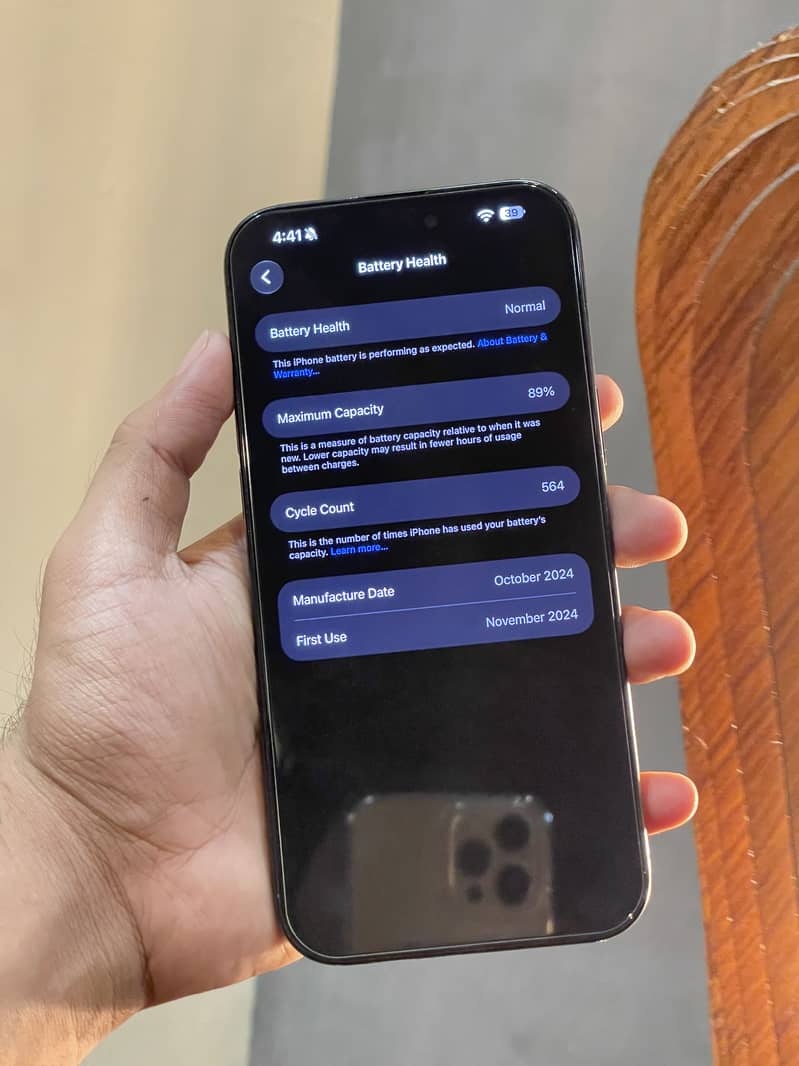 Apple iPhone 16 Pro Max 7