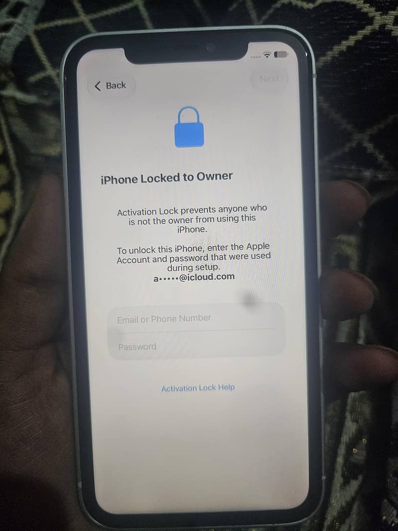 Apple iPhone 11 7