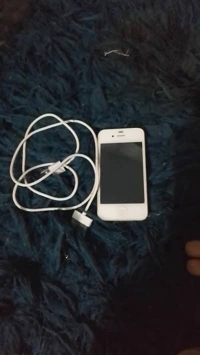 Apple iPhone 4S - PTA Approved (With Original Cable)