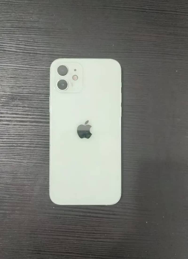 Apple iPhone 12 1