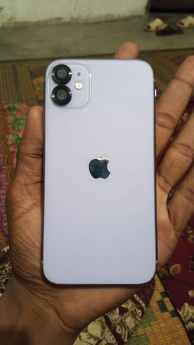 Apple iPhone 11