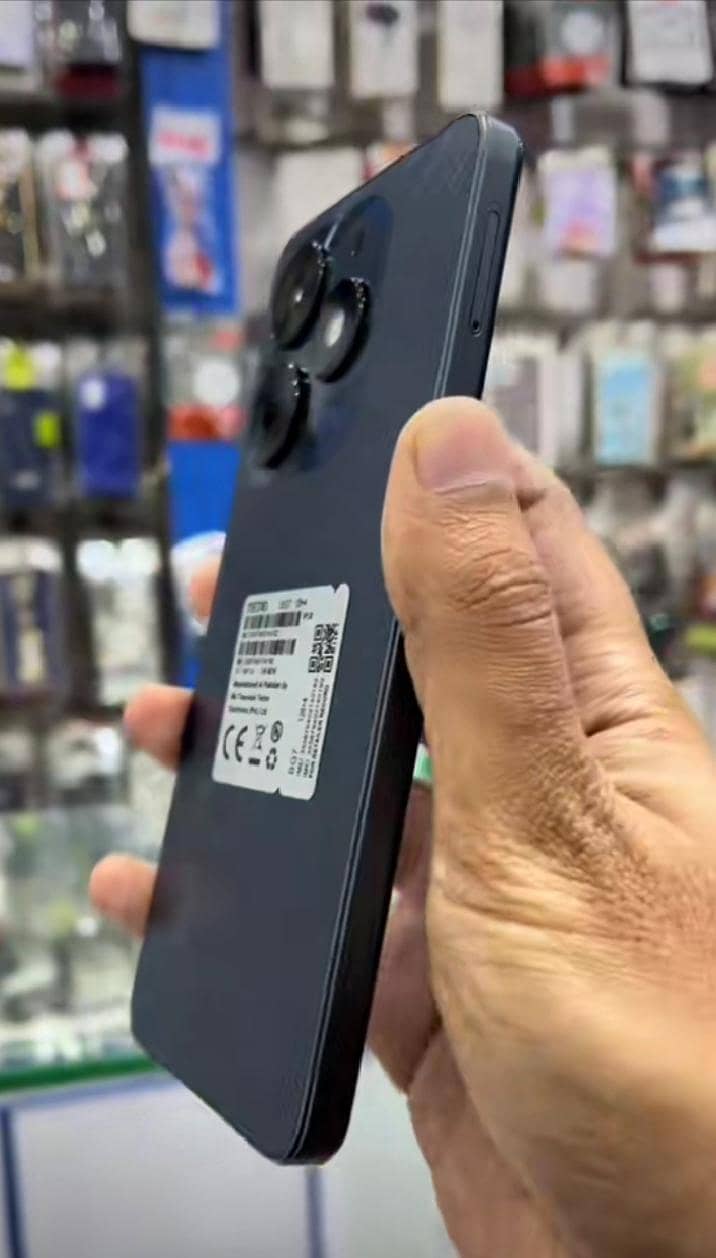Tecno Spark 20C 3